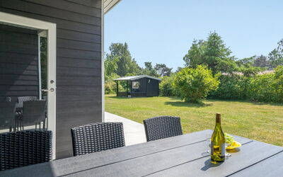 Sighmund - 530M from the Sea