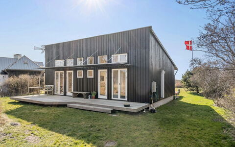 Malte - 75M from the Sea: Plantesamfund, Sollys, Urteagtig Plante, Have, Plantation, Landbrug, Farm