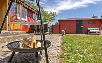 Hege - 450M from the Sea