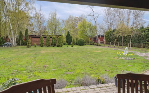 Undis - 660M from the Sea: Græs, Have, Busk, Land Lot, Lawn, Backyard, Landscaping, Gård