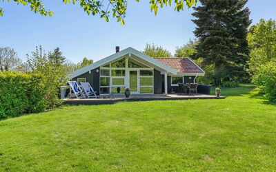 Bole - 400M from the Sea