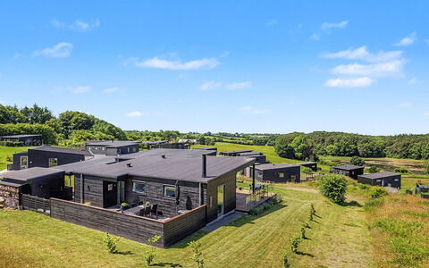 Klarin - 350M from the Sea: Land Lot, Eng, Have, Estate, Lawn, Farm, Gård, Landscaping, Plantation