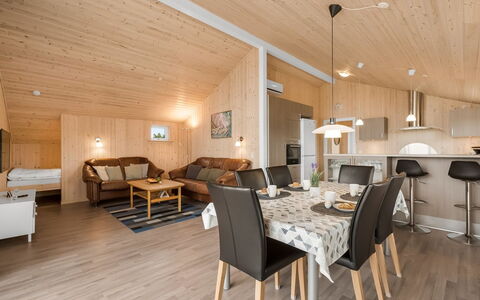 Clement - 500M to the Fjord: Træ, Hjem, Hårdttræ, Loft, Trægulve, Bejdse, Køkken & Spisebord, Sommerhus, Planke, Stue