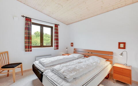 Rika - 525M to the Fjord: Hjem, Seng, Soveværelse, Sommerhus, Bed Frame, Sengetøj, Hårdttræ, Fryser, Sengetøj, Hotel