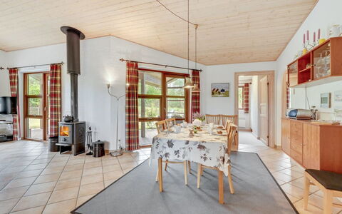 Rika - 525M to the Fjord: Tag, Hus, Hjem, Sommerhus, Sidespor, Estate, Indkørsel, Garden Bygninger, Gård, Skur