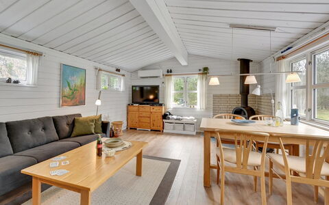 Reima - 220M to the Fjord: Plantesamfund, Sollys, Urteagtig Plante, Have, Plantation, Landbrug, Farm
