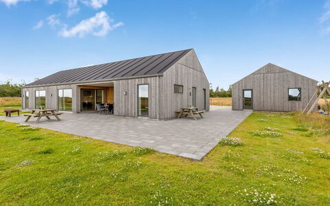 Etje - 6Km from the Sea: Sommerhus, Hjem, Hus, Tag, Veranda, Estate, Sidespor, Garden Bygninger, Stuehus, Gård