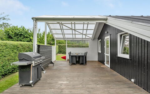 Ullakarin - 350M from the Sea: Plantesamfund, Sollys, Urteagtig Plante, Have, Plantation, Landbrug, Farm