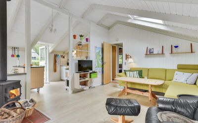 Ullakarin - 350M from the Sea