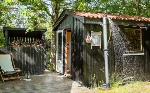 Alika - 200M to the Fjord: Tag, Skur, Sommerhus, Garden Bygninger, Sidespor, Hårdttræ