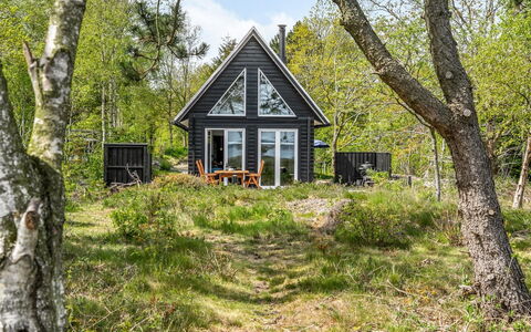 Angelita - 80M to the Fjord: Hjem, Boligområde, Hus, Sommerhus, Tag, Land Lot, Sidespor, Have, Estate, Lawn