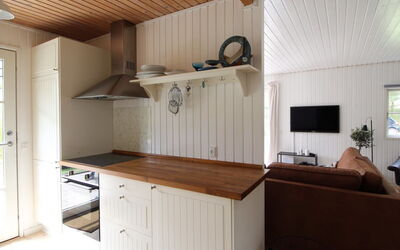 Annlouise - 300M from the Sea