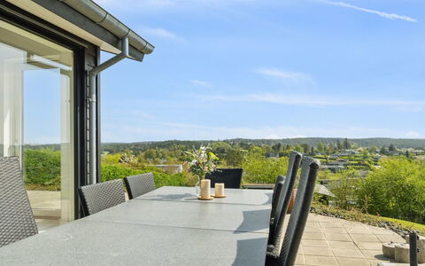 Talika - 700M from the Sea: 