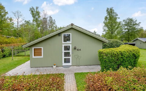 Anselm: Tag, Hus, Hjem, Sommerhus, Sidespor, Estate, Indkørsel, Garden Bygninger, Gård, Skur