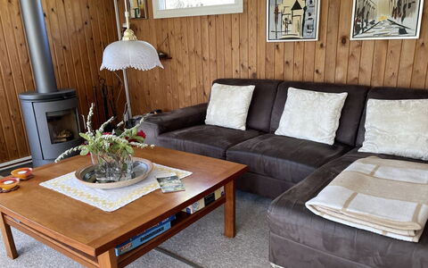 Desche - 300M from the Sea: Svømmepøl, Udendørs Møbler, Møbel, Udvej, Flise, Eco Hotel, Skygge, Stol, Fritid, Estate