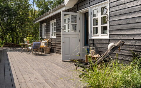 Jaana - 780M to the Fjord: Hus, Tag, Hjem, Sommerhus, Skur, Garden Bygninger, Sidespor, Gård, Bjælkehytte, Hytte