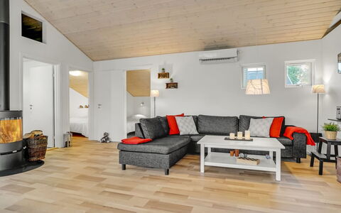 Ayen - 1.5Km from the Sea: Tækning, Sommerhus, Hus, Tag, Hjem, Stuehus, Hytte, Estate, Landsby