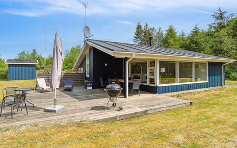 Aleia - 1.6Km from the Sea: Plantesamfund, Sollys, Urteagtig Plante, Have, Plantation, Landbrug, Farm