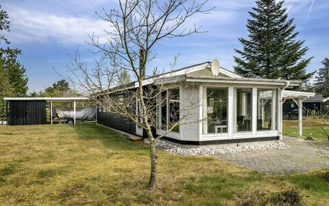Tarja - 150M from the Sea: Tækning, Sommerhus, Hus, Tag, Hjem, Stuehus, Hytte, Estate, Landsby