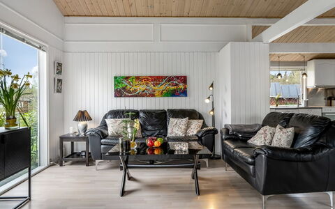 Clarabelle - 700M from the Sea: Græs, Græs-, Landskab, Økoregion, Almindeligt, Plantesamfund, Land Lot, Udendørs Møbler, Prærie, Shrubland