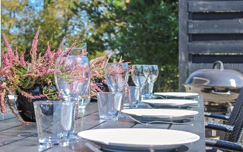 Swavi - from the Sea: Møbel, Bordservice, Bord, Drinkware, Udendørs Bord, Udendørs Møbler, Serveware, Stol, Tallerkner, Dug