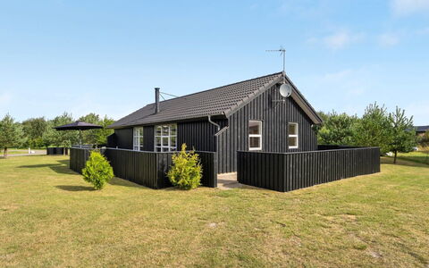 Thure - 1Km from the Sea: Plantesamfund, Sollys, Urteagtig Plante, Have, Plantation, Landbrug, Farm