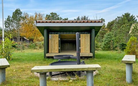Birghir - 1.5Km from the Sea: Sommerhus, Skur, Hytte, Stuehus, Prærie, Hytte, Lade, Bjælkehytte, Garden Bygninger