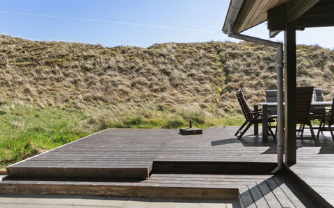 Baltur - 650M from the Sea: Bjerg, Bjergrige Landskabsformer, Sne, Vinter, Bjergkæde, Bakke, Glacial Landskabsform, Highland, Hill Station, Landskab