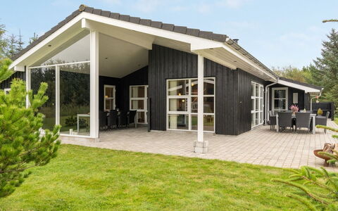 Frida - 700M from the Sea: Hjem, Sommerhus, Estate, Veranda, Sidespor, Skygge, Landscaping, Design, Gård, Garden Bygninger