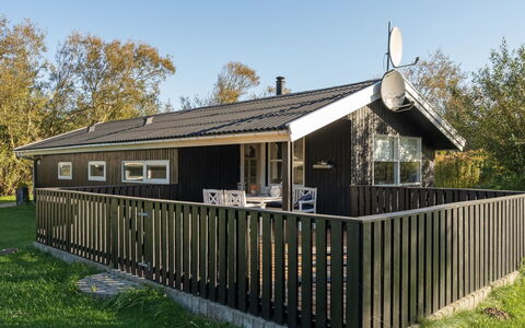 Anella - 1.4Km from the Sea: Plantesamfund, Sollys, Urteagtig Plante, Have, Plantation, Landbrug, Farm