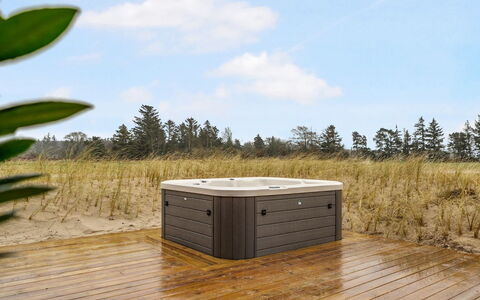 Sasja - 1.5Km from the Sea: Plantesamfund, Sollys, Urteagtig Plante, Have, Plantation, Landbrug, Farm