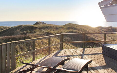 Mafalda - 260M from the Sea: Træ, Hårdttræ, Trægulve, Bejdse, Planke, Dæk, Altan, Ocean, Gelænder, Udendørs Møbler