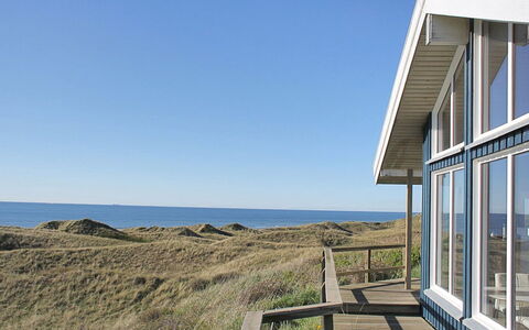 Mafalda - 260M from the Sea: Træ, Hjem, Sommerhus, Hav, Ocean, Kyst, Kyst, Estate, Skygge