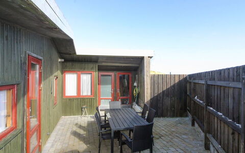 Nea - 234M from the Sea: Hus, Hjem, Dør, Tag, Sommerhus, Estate, Have, Skygge, Sidespor, Gård