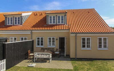 Karl - 1.1Km from the Sea