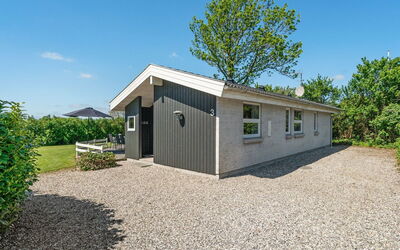 Kajana - 400M from the Sea