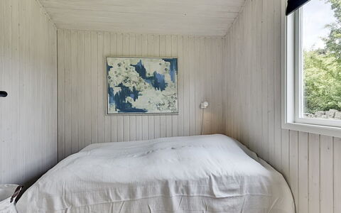 Giertrud - 500M from the Sea: Træ, Soveværelse, Gulvbelægning, Loft, Etage, Indretning, Sengetøj, Sengetøj, Sengetøj, Seng