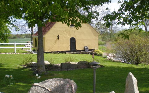Thia - 4Km to the Fjord: Boligområde, Tag, Forstad, Indkørsel, Estate, Skorsten