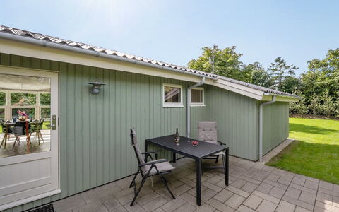 Anabella - 400M to the Fjord: Træ, Tag, Arkitektur, Hjem, Hus, Sommerhus, Sidespor, Hårdttræ, Hældning, Estate