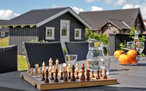 Gudmunda - 200M to the Fjord: Træ, Plantesamfund, Land Lot, Skygge, Naturmateriale, Garden Bygninger, Skur, Udendørs Struktur, Bjælkehytte