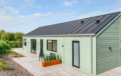 Alpo - 450M from the Sea