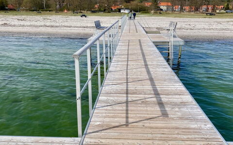 Athisl - 800M from the Sea: Mole, Hav, Boardwalk, Coastal Og Oceaniske Landskabsformer, Dok, Kyst, Ocean, Walkway, Bro