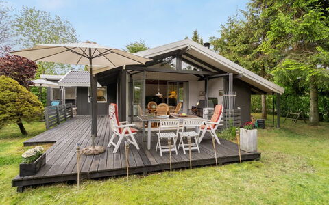 Syrina: Tag, Hus, Hjem, Sommerhus, Sidespor, Estate, Indkørsel, Garden Bygninger, Gård, Skur