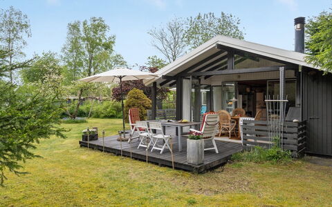 Syrina: Tag, Hus, Hjem, Sommerhus, Sidespor, Estate, Indkørsel, Garden Bygninger, Gård, Skur