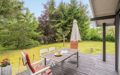 Syrina: Tag, Hus, Hjem, Sommerhus, Sidespor, Estate, Indkørsel, Garden Bygninger, Gård, Skur