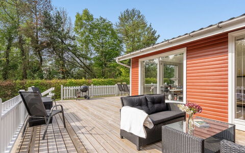 Mainio - 800M from the Sea: Tag, Hus, Hjem, Sommerhus, Sidespor, Estate, Indkørsel, Garden Bygninger, Gård, Skur