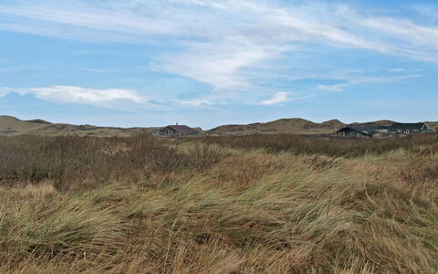 Sixten - 450M from the Sea: Gulvbelægning, Væg, Etage, Indretning, Træ, Loft, Trægulve, Belysning, Møbel, Laminat Gulv