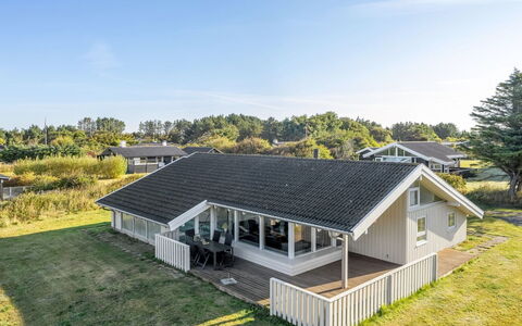 Otta - 779M from the Sea: Hjem, Hus, Tag, Arkitektur, Sommerhus, Estate, Sidespor, Skygge, Design, Veranda