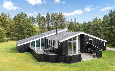 Halwarth - 250M from the Sea: Sommerhus, Skur, Hytte, Stuehus, Prærie, Hytte, Lade, Bjælkehytte, Garden Bygninger