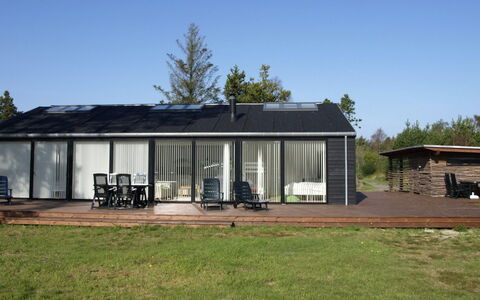 Jonce - 400M from the Sea: Boligområde, Tag, Forstad, Indkørsel, Estate, Skorsten